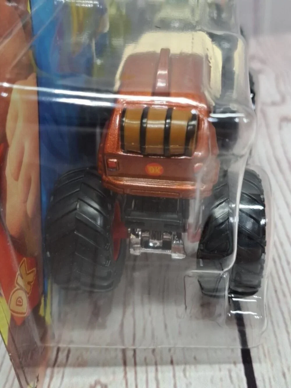 Hot Wheels Monster Trucks Donkey Kong Vs Bowser, Super‎ Mario Demolition Doubles